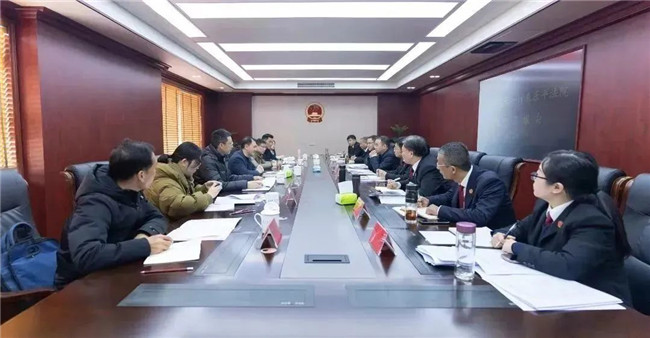 景德镇中院党组书记、院长邓建辉一行到乐平法院调研指导