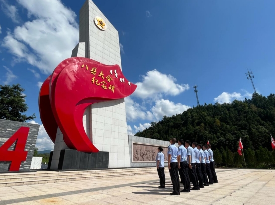 以党建为“窑火”，淬炼司法警魂